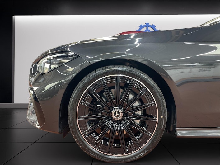 Vehicle image MERCEDES-BENZ CLE 200