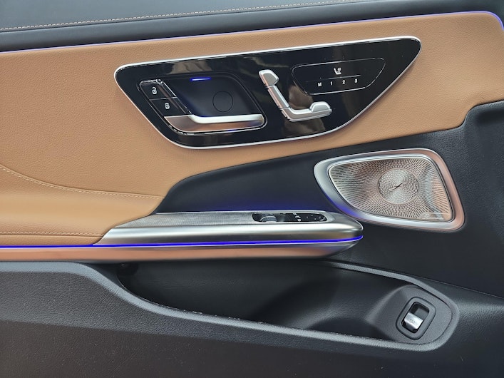 Vehicle image MERCEDES-BENZ CLE 200