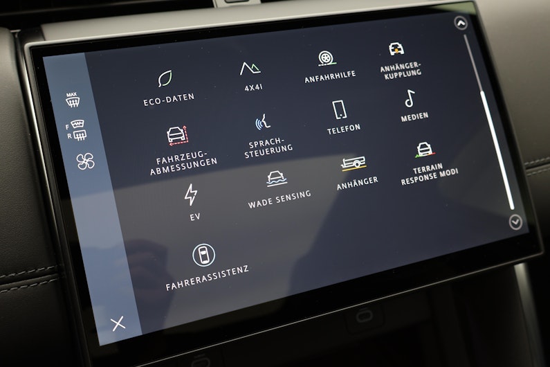 Vehicle image LAND ROVER DISCOVERY SPORT