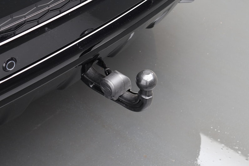 Vehicle image LAND ROVER DISCOVERY SPORT