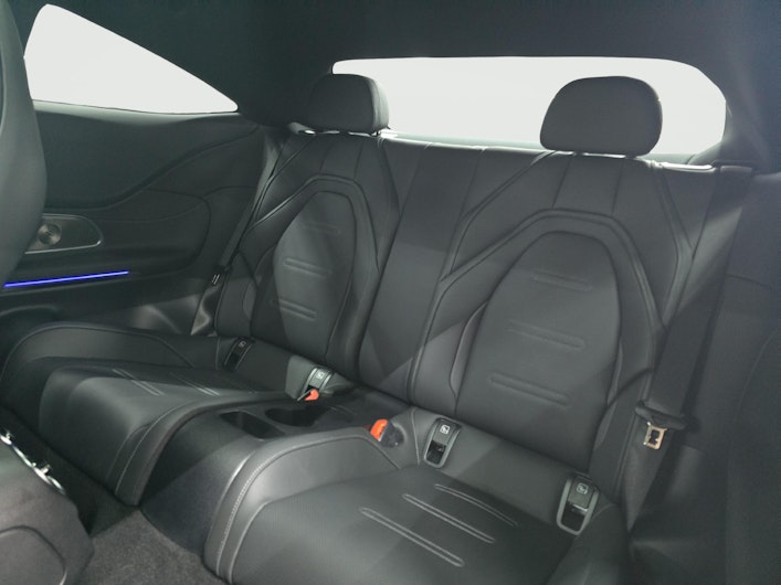 image du véhicule MERCEDES-BENZ CLE-CLASS