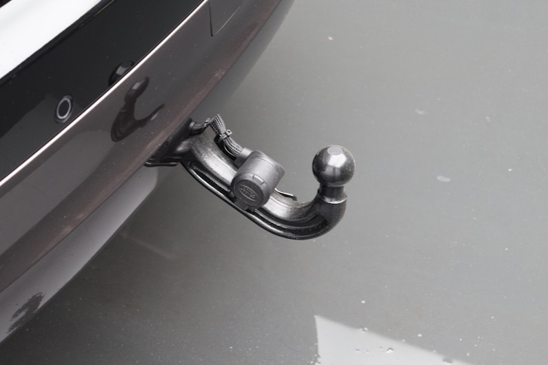 Vehicle image LAND ROVER DISCOVERY