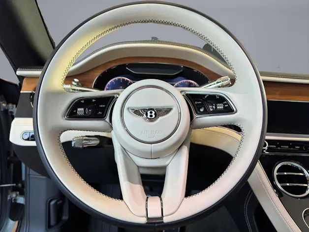 Bentley Continental GTC 4.0 V8