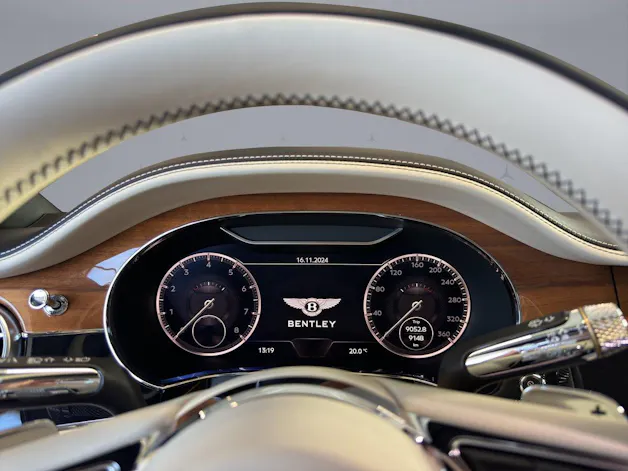 Bentley Continental GTC 4.0 V8