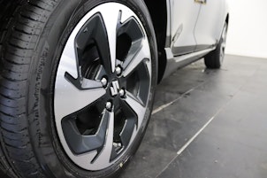 Vehicle image SUZUKI Swift 1.2 Tradizio Top Hybrid 4x4