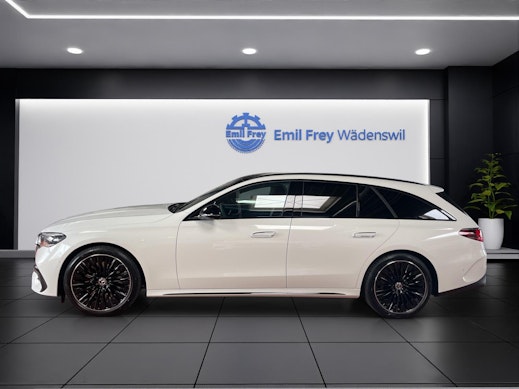 MERCEDES-BENZ E 220 d AMG Line 4matic Kombi 3