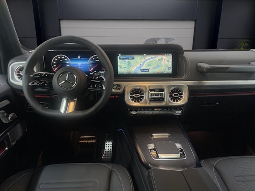 MERCEDES-BENZ G 500 3