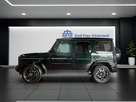 MERCEDES-BENZ G 500 1
