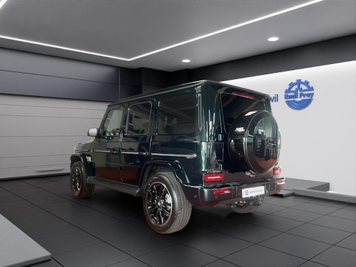 MERCEDES-BENZ G 500 2
