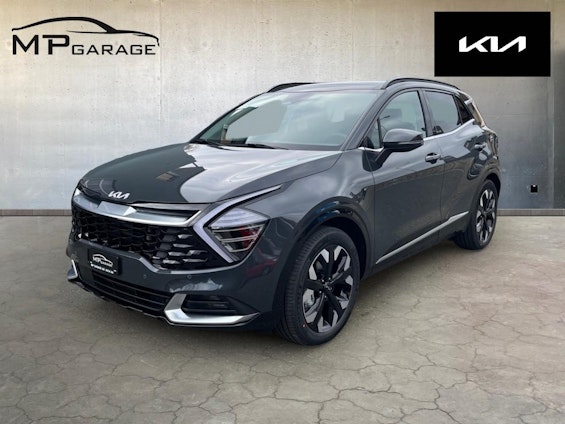 First vehicle image