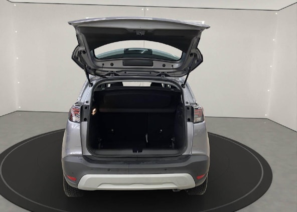 Vehicle image 11 Vehicle image 11