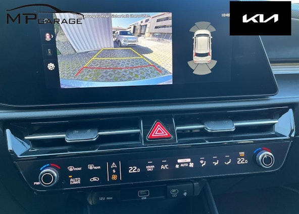 Vehicle image 10 Vehicle image 10