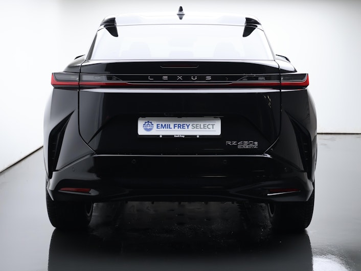 Vehicle image LEXUS RZ