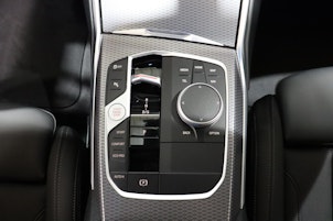 Vehicle image BMW 320d xDrive SAG Touring