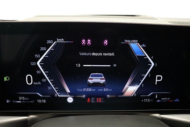 Vehicle image BMW 3 SERIES