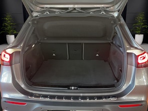 Vehicle image MERCEDES-BENZ EQA 350 4MATIC Swiss Star Electric Art Line