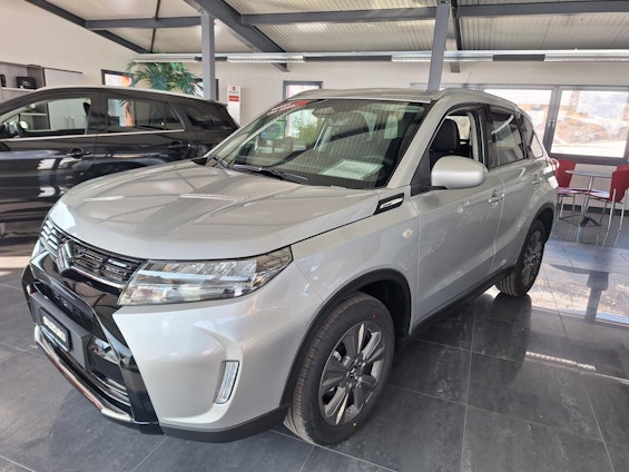 First vehicle image
