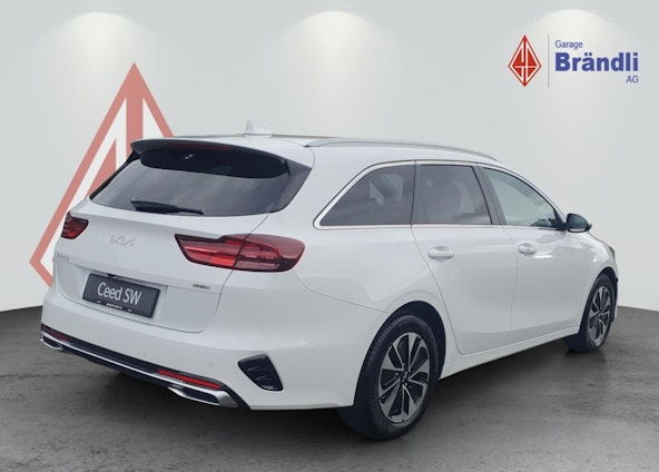 Vehicle image 5 Vehicle image 5