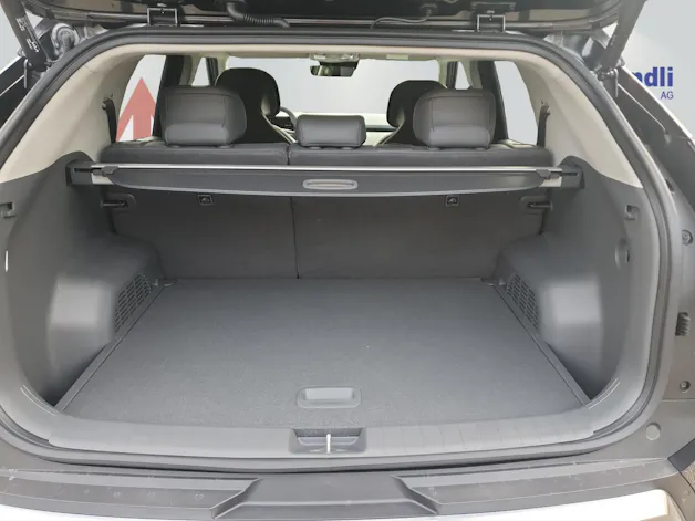 Kia EV3 81 kWh Earth+