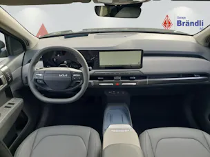 Kia EV3 81 kWh Earth+