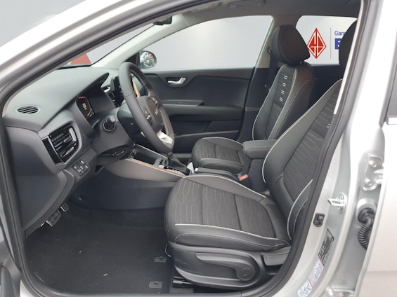 Vehicle image 7 Vehicle image 7