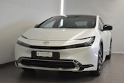 First vehicle image