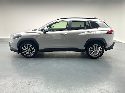 TOYOTA Corolla Cross 2.0 HSD Trend AWD-i 3