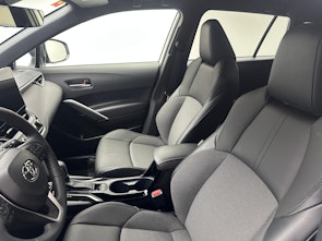 Vehicle image TOYOTA Corolla Cross 2.0 HSD Trend AWD-i