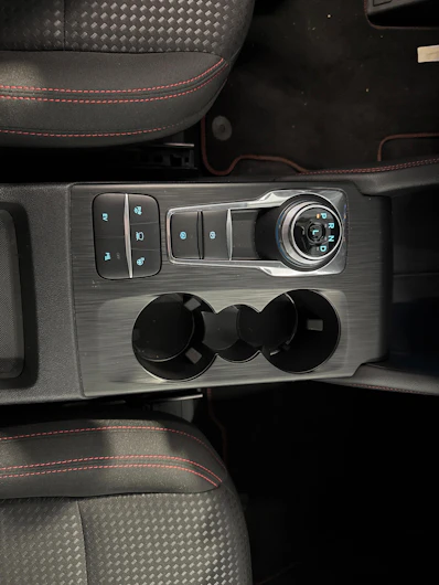 Fahrzeugbild FORD KUGA