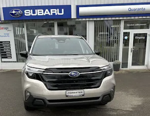 Subaru Forester 2.0i e-Boxer Luxury