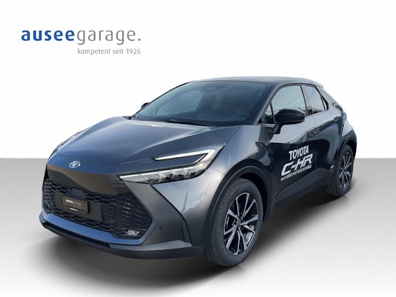 First vehicle image