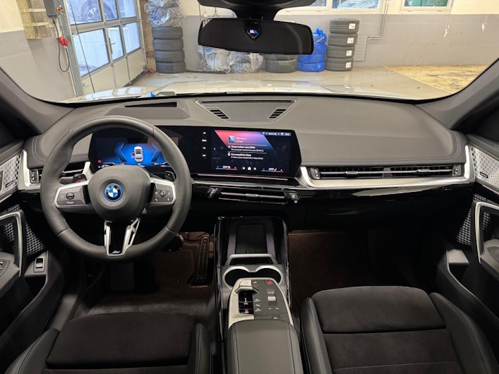 Vehicle image BMW X1