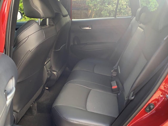 Vehicle image 15