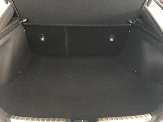 Vehicle image 15 Vehicle image 15