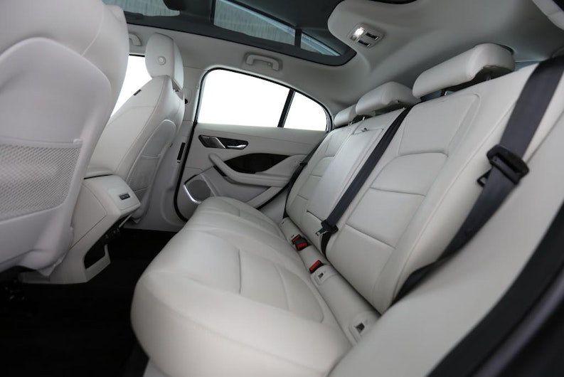 Vehicle image JAGUAR I-PACE