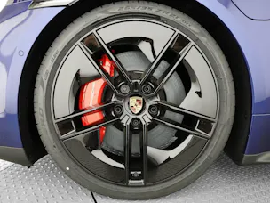 Porsche Taycan GTS Sport Turismo