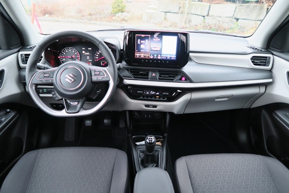 Vehicle image 18