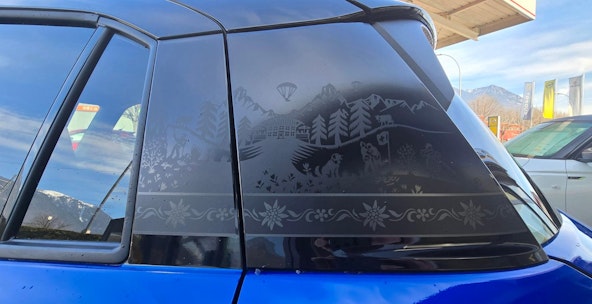Vehicle image 20