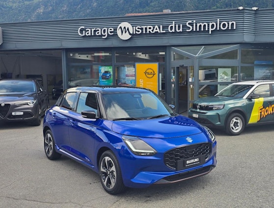 First vehicle image