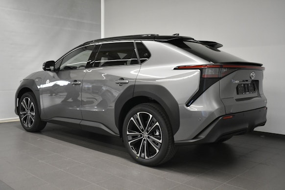 TOYOTA bZ4X Premium AWD 3