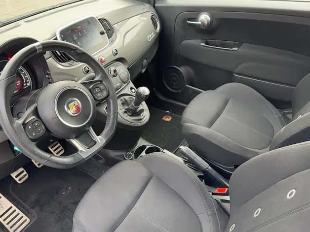 Fiat 595 Abarth 1.4 T-Jet 145