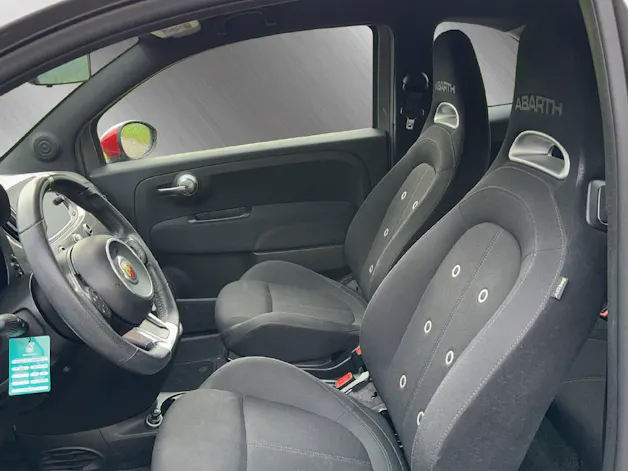 Fiat 595 Abarth 1.4 T-Jet 145