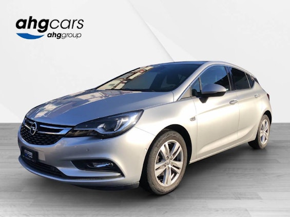 First vehicle image