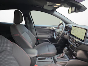 Fahrzeugbild FORD Focus 1.0i EcoB Hybrid 155 ST-Line