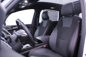 Vehicle image FORD S-Max 2.5 Hybrid ST-Line