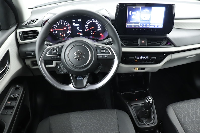 Vehicle image SUZUKI SWIFT