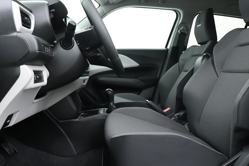 Vehicle image SUZUKI SWIFT