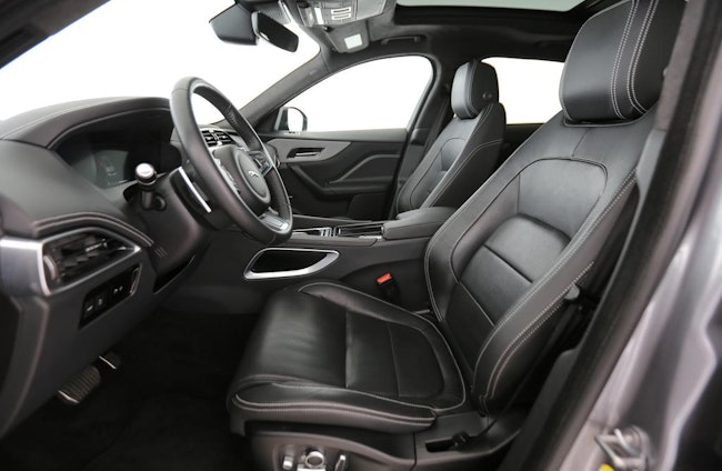 Vehicle image 2 Vehicle image 2