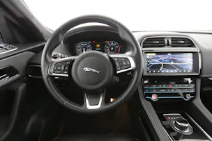 Jaguar F-Pace 2.0 T 250 CF Swiss Edition AWD