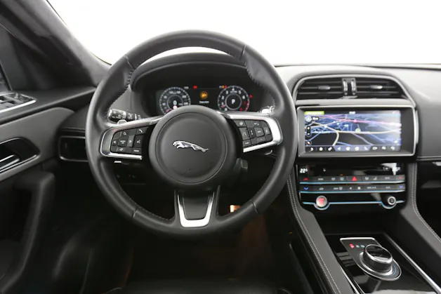 Jaguar F-Pace 2.0 T 250 CF Swiss Edition AWD